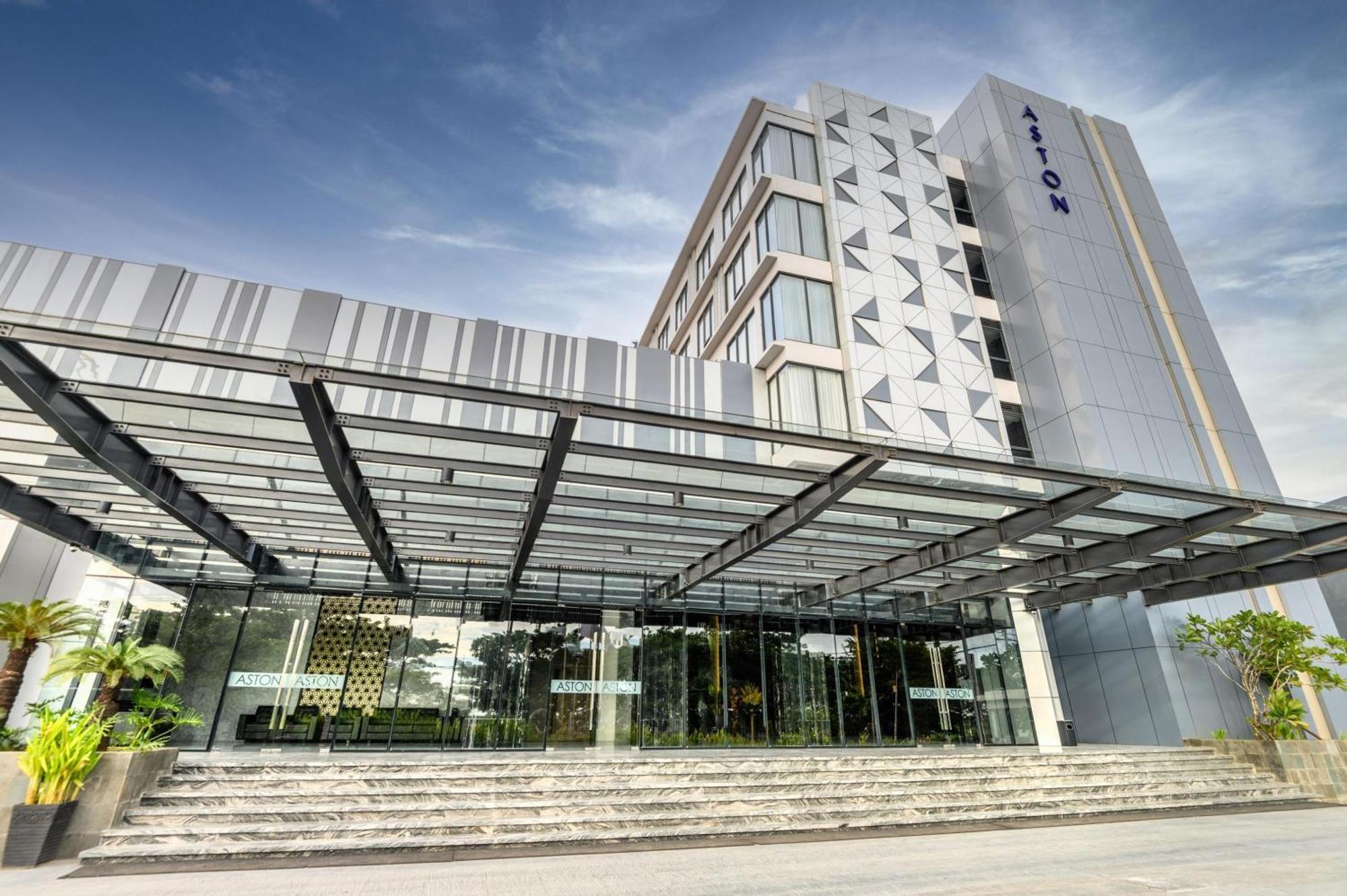 Aston Sorong Hotel & Conference Center Ngoại thất bức ảnh